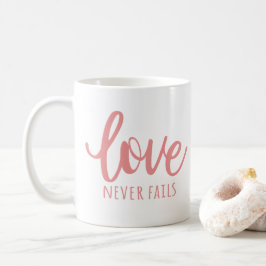 Liebe Versage nie - 1 Korinther 13:8 rosa Kaffeetasse