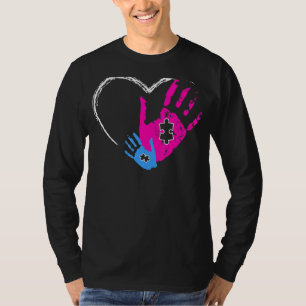 Liebe von Puzzleteilen zur Aufklärung des Autismus T-Shirt