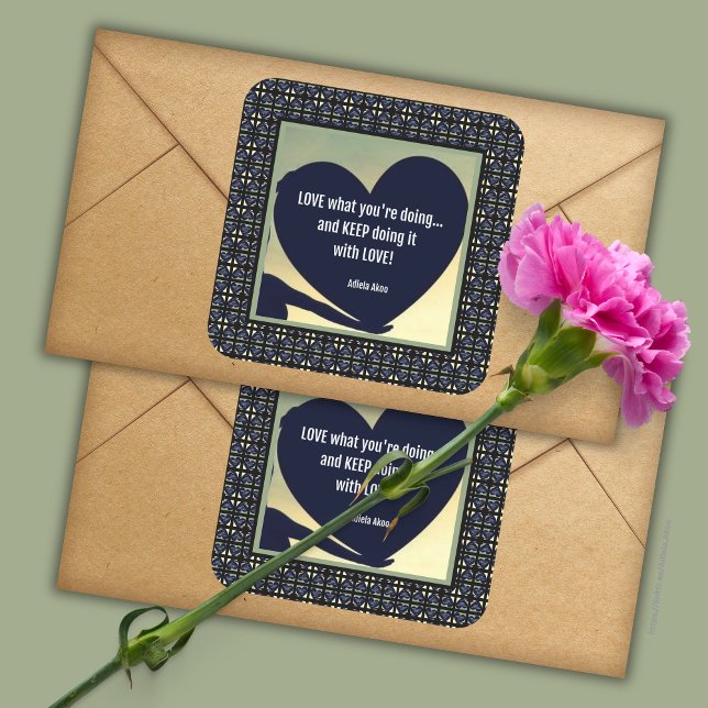 LIEBE, was du mit Aufklebern von Adiela Akoo machs Quadratischer Aufkleber (LOVE What You're Doing Sticker by Poet Adiela Akoo. LOVE it? GET it! Browse the collection for more )