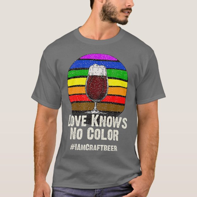Liebe weiß, dass kein Farbskraft-Diversity-Stolz v T-Shirt (Vorderseite)