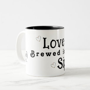 Liebe wird in jedem Schluck gebraut Zweifarbige Tasse