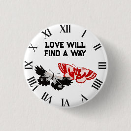 Liebe wird mit Vintagen Schmetterlingen einen Weg  Button