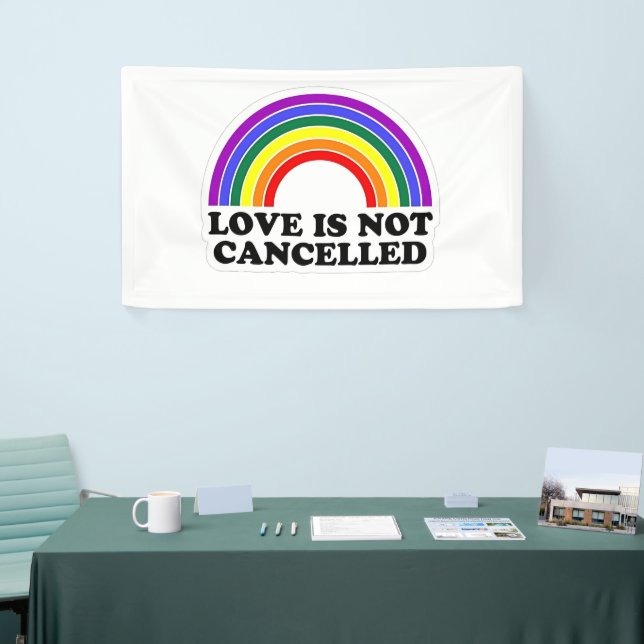 Liebe wird nicht im Monat des Rainbow LGBT Pride a Banner (Messeveranstaltung)