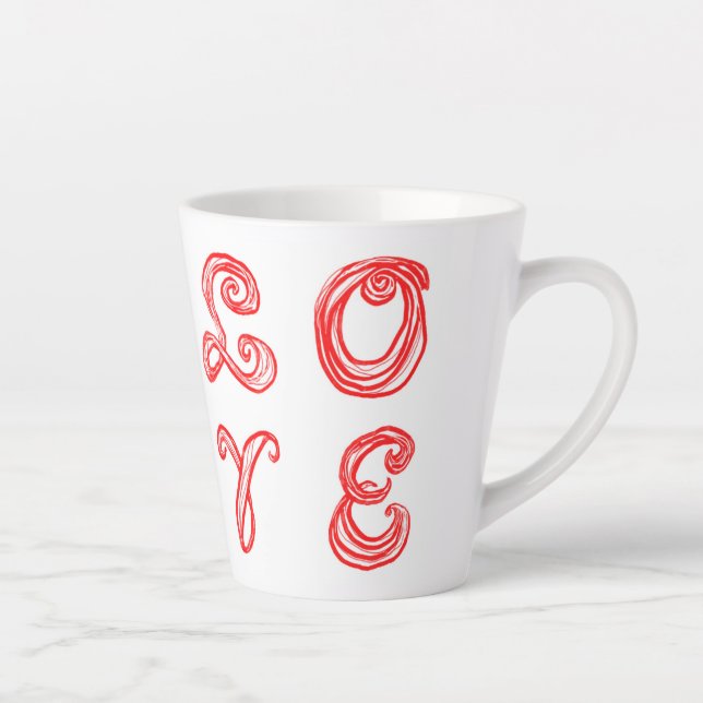 LIEBE Wortart Stoff Schriftart rote Buchstaben Milchtasse (Rechts)