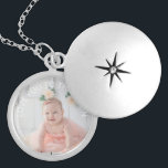 Liebe zum Mond-Foto Medaillon<br><div class="desc">Fügen Sie Ihr eigenes,  hübsches Baby-Foto zu diesem süßen Schließfach hinzu und passen Sie den Text für ein persönliches und besonderes Geschenk an! Diese Halskette ist perfekt für den Muttertag und wird sicher einen unvergesslichen Sake für die wunderbare Mutter oder Großmutter in Ihrem Leben machen.</div>