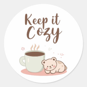Liebenswertes "Keep it Cozy" Winter-Grafik Runder Aufkleber