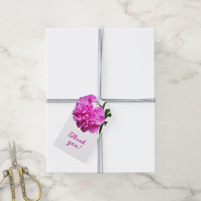 Liebliche Peonies. Geschenkanhänger (Mit Garn)