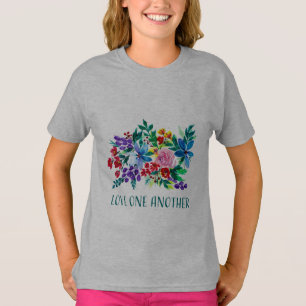 Liebt einander-Phoebe Floral Inspirierend T-Shirt