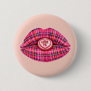 Liebt euch, schottischer Tartan-Kuss Lippen Schott Button
