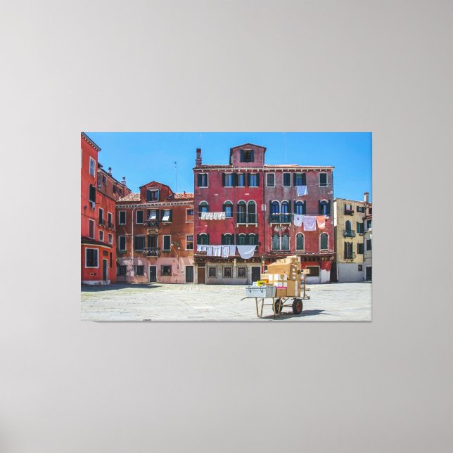 Lieferung der Boxen nach Venedig Leinwanddruck (Vorderseite)