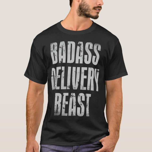 Lieferwagenfahrer mit einem Geschenkgutschein T-Shirt (Vorderseite)
