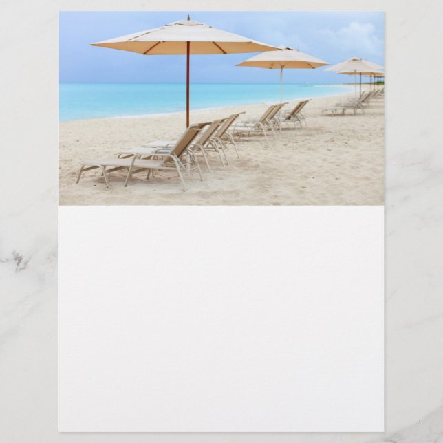 Liegestühle am Strand Flyer (Vorne)