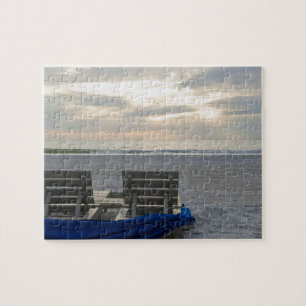 Liegestühle am Strand von St. Pete bei Sonnenunter