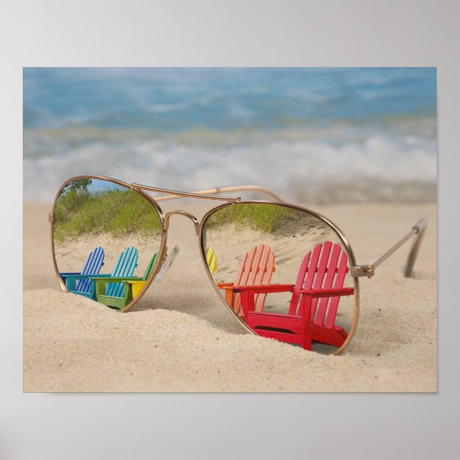 Liegestühle Reflektion in Sonnenbrille Poster (Vorne)