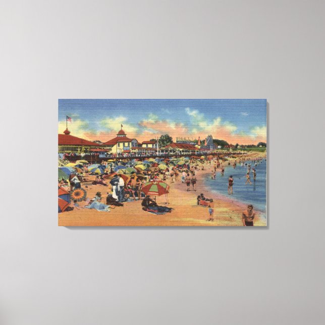 Liegestühle und Badeschuhe auf der Strandpromenade Leinwanddruck (Vorderseite)