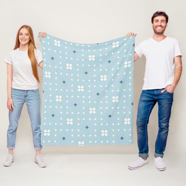 Light blue floral and geometric seamless backgroun fleecedecke (Beispiel)
