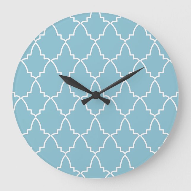 Light Blue Moroccan Lattice Pattern Große Wanduhr (Vorderseite)