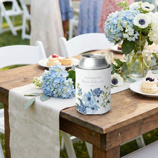 Light Blue Watercolor Floral Brautparty Custom Dosenkühler (Von Creator hochgeladen)