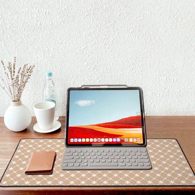 Light Brown Moroccan Pattern Desk Mat Schreibtischunterlage (Von Creator hochgeladen)