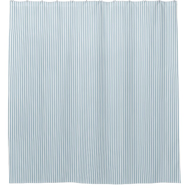 Light Chambray Blue Stripe Bauernhof Duschvorhang (Vorderseite)