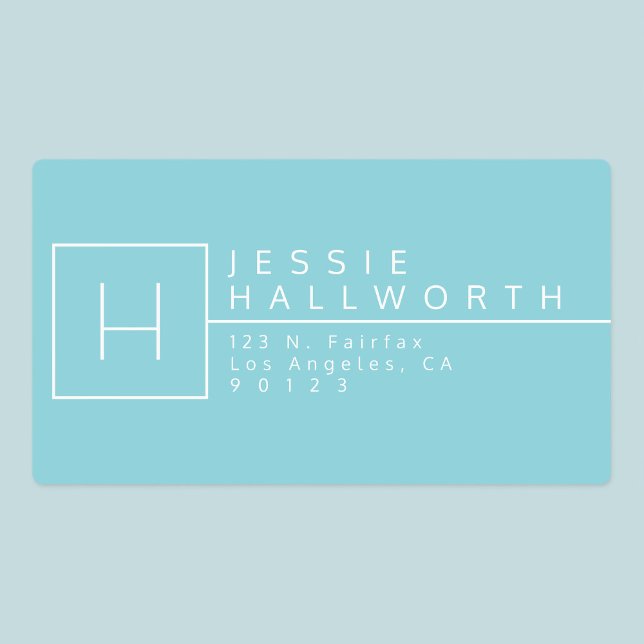 Light Cyan Blue & White Mit Monogramm wasserdicht Etiketten (Von Creator hochgeladen)