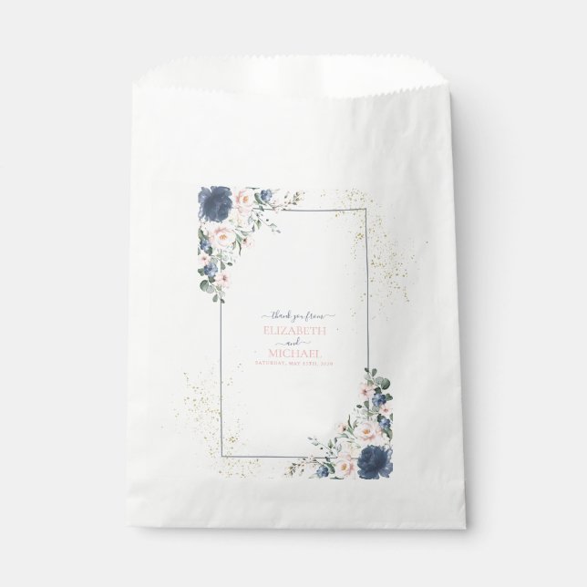 Light Dusty Blue Blush Pink Gold Floral Wedding Geschenktütchen (Vorderseite)