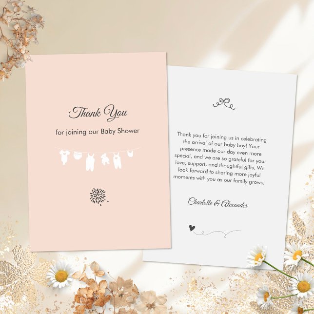 Light Peach Minimalistisch Baby Girl Dusche Dankeskarte (Minimalist Peach Clothesline Baby Girl Shower Thank You Card ©Susanne Sachers - Sunny Mind Design 🌞)
