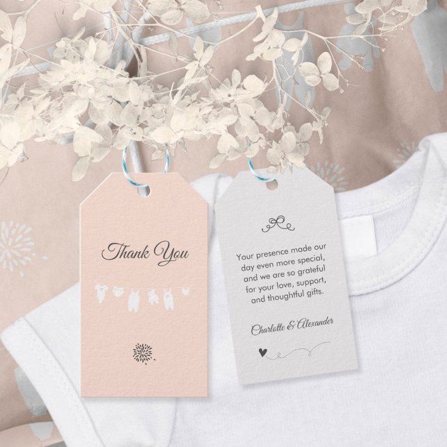 Light Peach Minimalistisch Baby Girl Dusche Geschenkanhänger (Light Peach Minimalist Baby Girl Shower Gift Tags ©Susanne Sachers - Sunny Mind Design 🌞)
