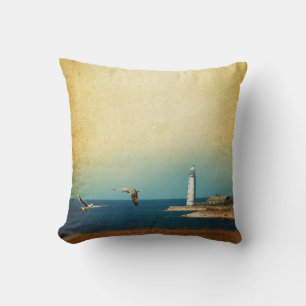 Lighthouse Beach Scene Throw Couch Kissen