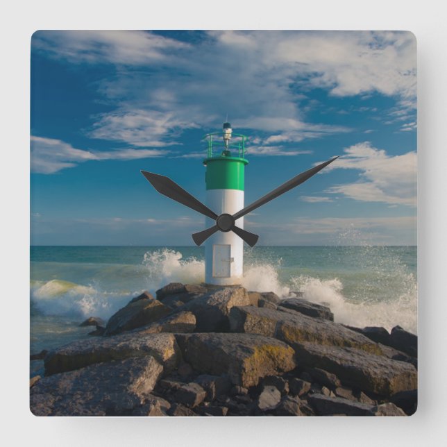 Lighthouses | Wellington Ontario Canada Quadratische Wanduhr (Vorderseite)