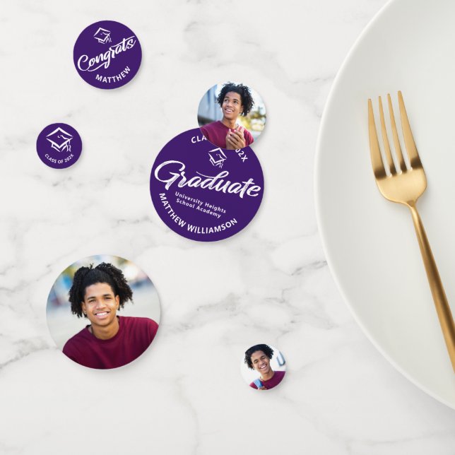 Lila Abschluss 3 Foto Bold Script Cap Minimal Konfetti (Gruppe)