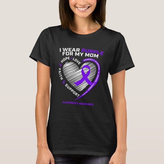 Lila Alzheimer Awareness Products Mama gibt Männer T-Shirt (Vorderseite)