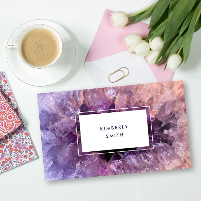 Lila Amethyststein-Mineral beruflich Visitenkarte (Modern elegant purple amethyst gemstone professional business card.)