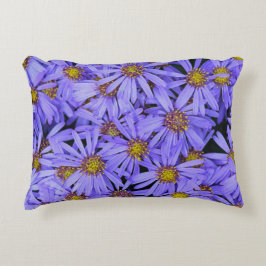 Lila Aster-Blume im RHS Garden Wisley Dekokissen