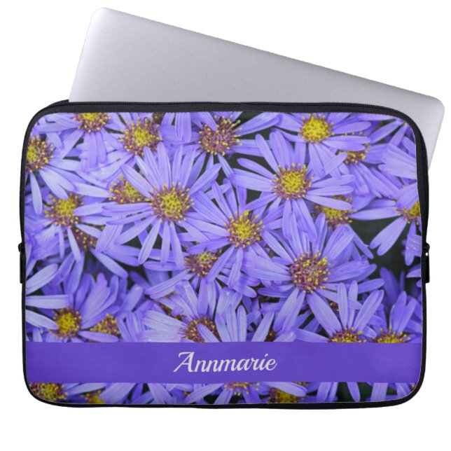 Lila Aster-Blume im RHS Garden Wisley Laptopschutzhülle (Vorderseite)