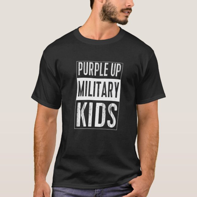 Lila aufstrebende Militärkinder Monat Lila aufrech T-Shirt (Vorderseite)