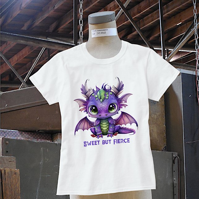 Lila Baby Dragon T-Shirt (Von Creator hochgeladen)