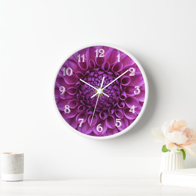 Lila Ball Dahlia Floral Uhr (Zuhause)