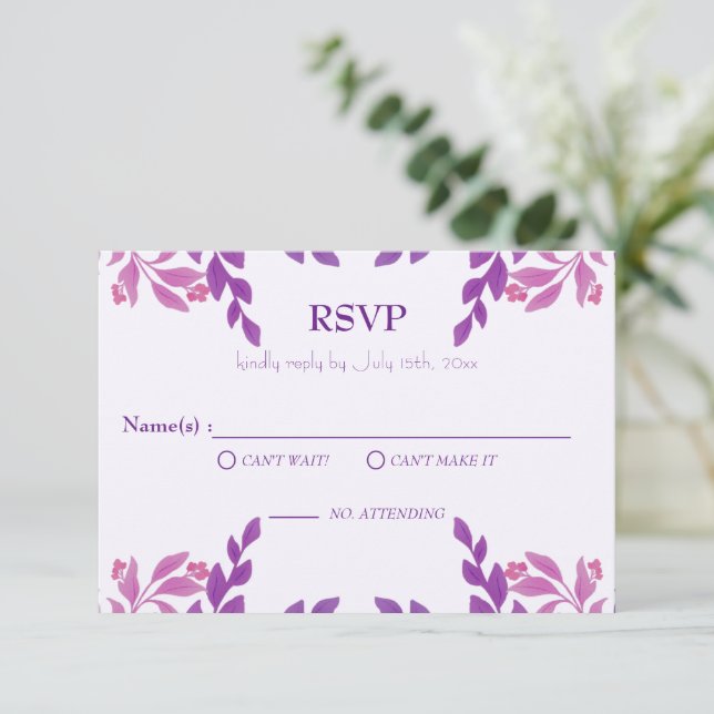 Lila Blätter Hochzeitthema RSVP Karte (Stehend Vorderseite)