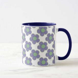 Lila Blume im Sommer Tasse