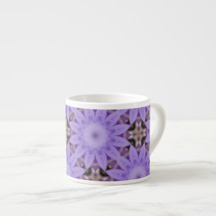 Lila Blumen Espressotasse