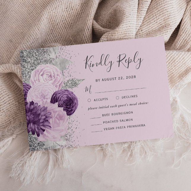 Lila Blumen-Lilac-Mahlzeit Hochzeit RSVP Karte (Von Creator hochgeladen)