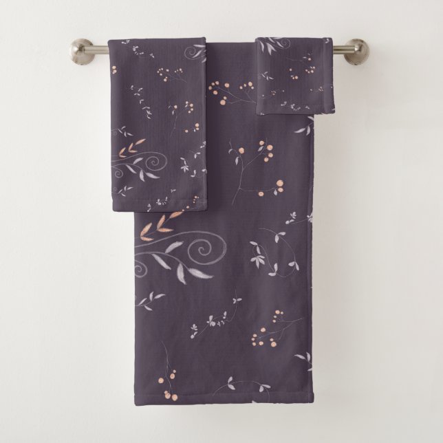 Lila Blumendruck Badhandtuch Set (Insitu)