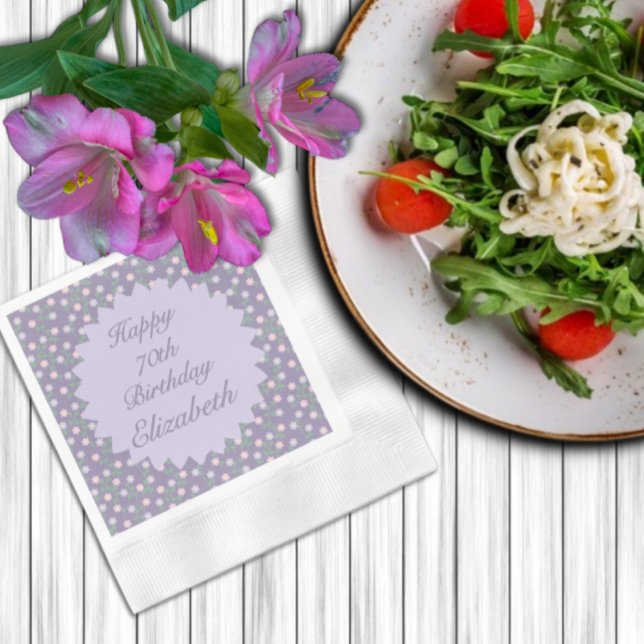 Lila Blumengeburtstag Serviette (Von Creator hochgeladen)