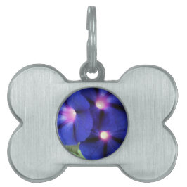 Lila Blumenhaustier-Umbau Tiermarke