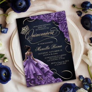 Lila Blumenkleid Quinceañera Einladung