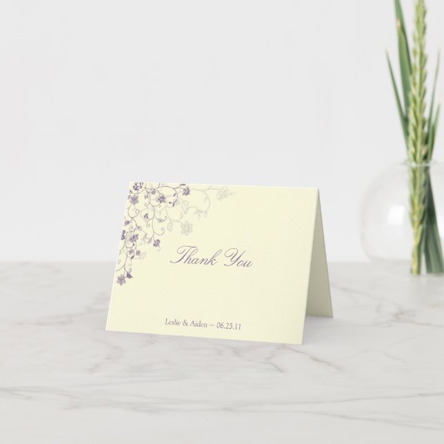 Lila BlumenWirbel auf Sahnehochzeit dankt Ihnen Dankeskarte (Vorderseite)