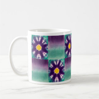 Lila Blüte Kaffeetasse