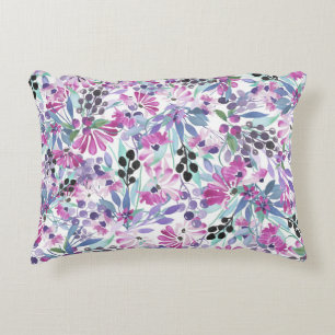 Lila Blüten & Beeren: Aquarell Dekokissen