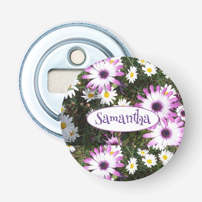 Lila Blütengarten mit weißer Daisy Blume Flaschenöffner (Vorderseite)